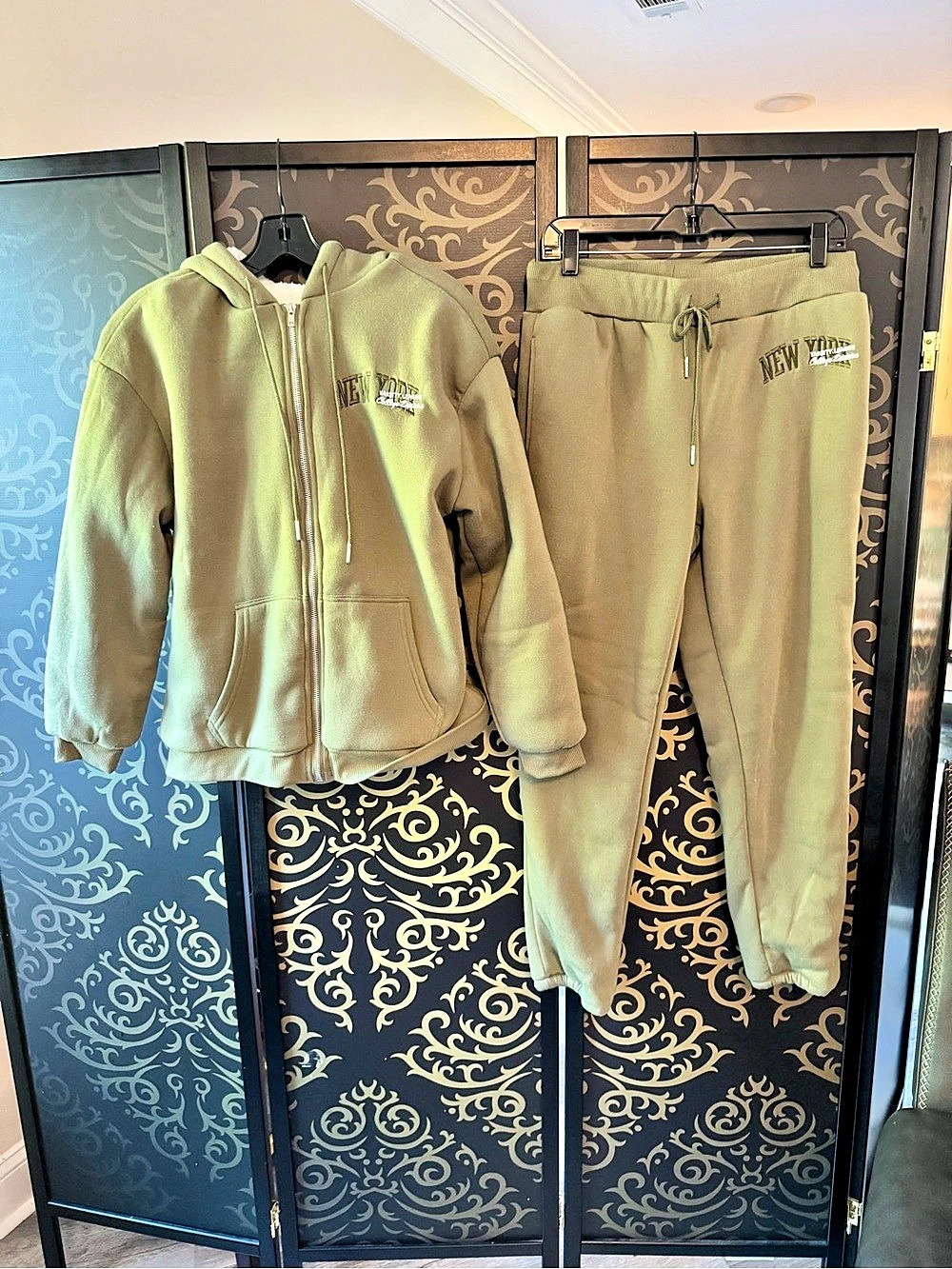 No Comment Varsity League College Division Sherpa-Lined Hoodie Jogger Set in